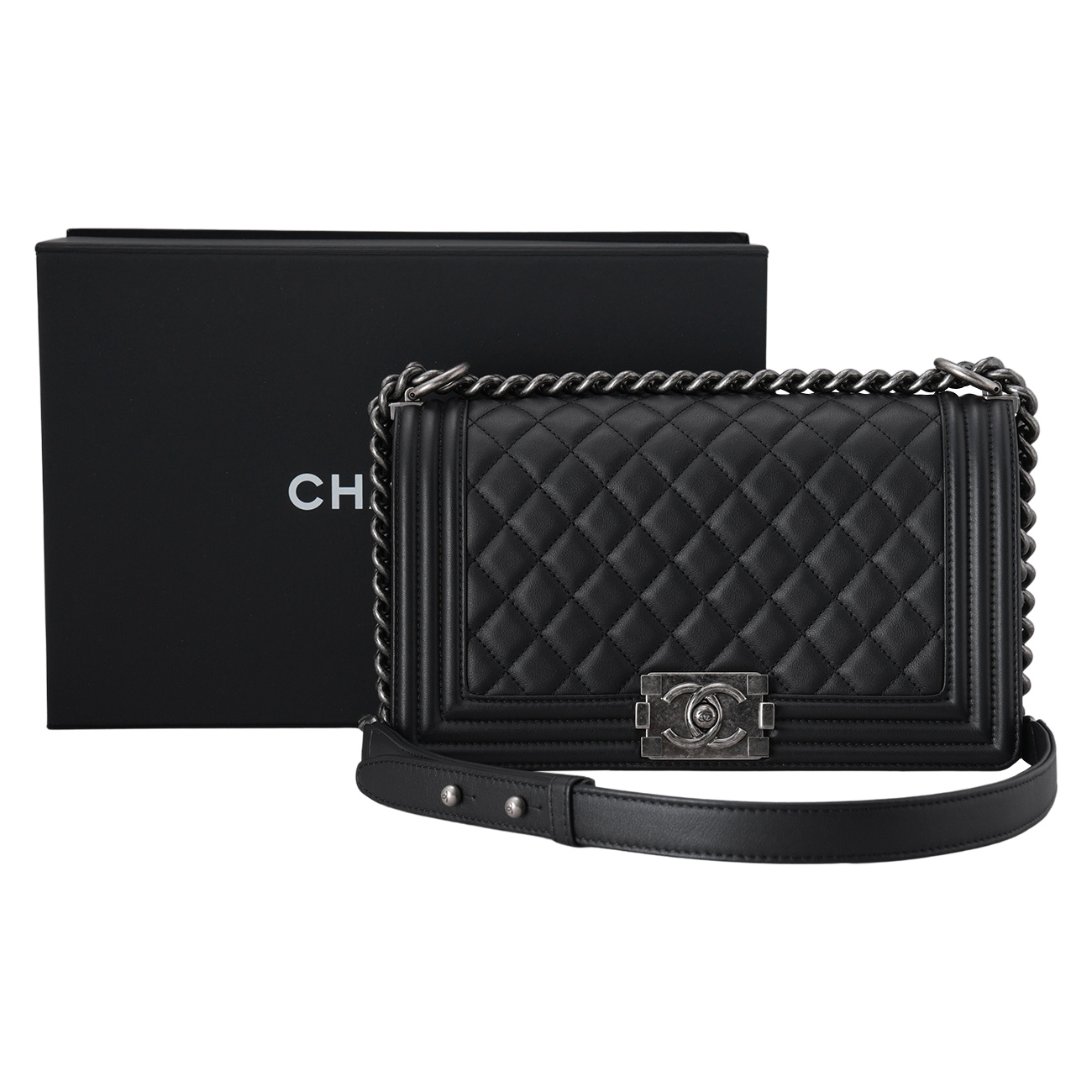 CHANEL(USED)샤넬 보이샤넬 미듐 플랩백