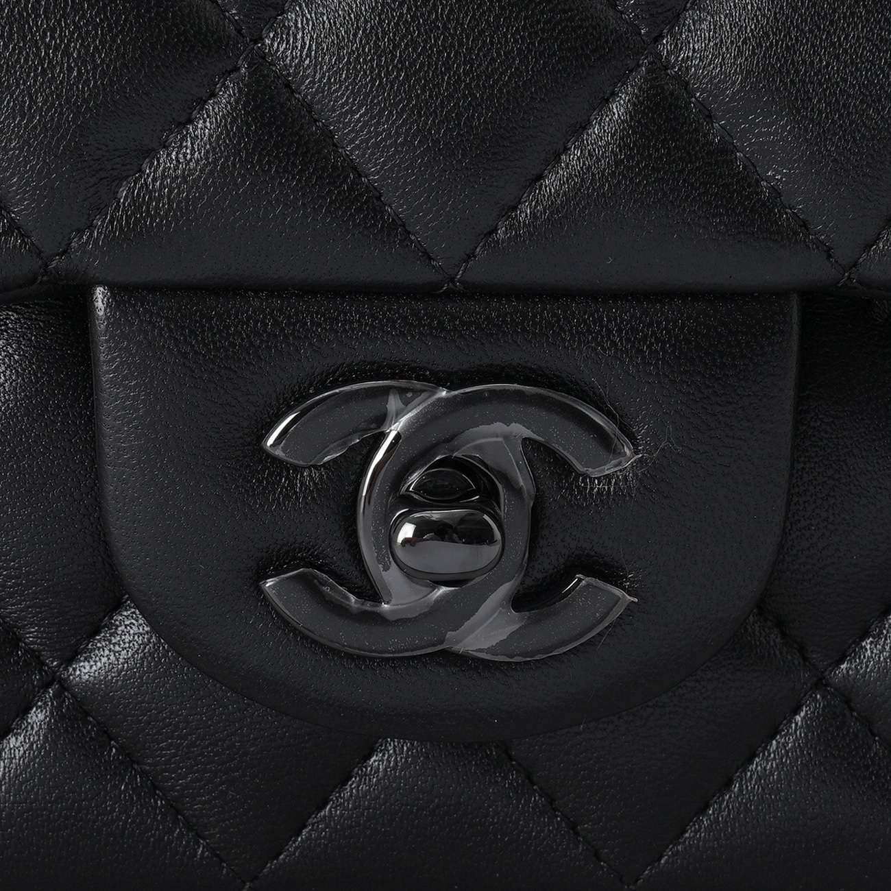 CHANEL(NEW PRODUCT)샤넬 램스킨 클래식 뉴미니 탑핸들(새상품)