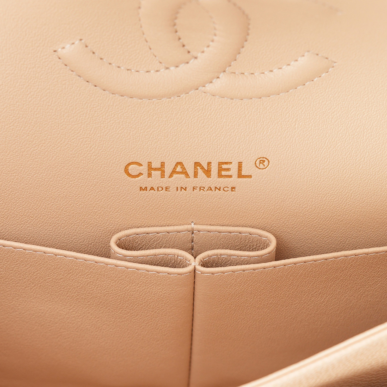 CHANEL(USED)샤넬 캐비어 클래식 미듐 플랩백