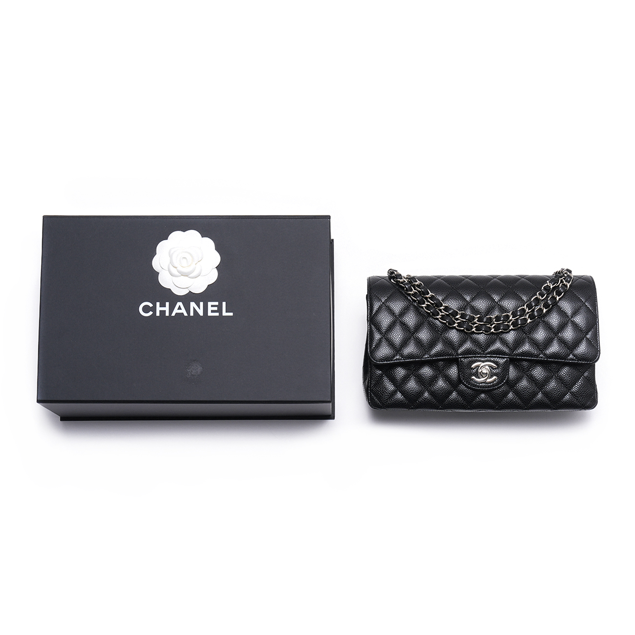 CHANEL(USED)샤넬 캐비어 클래식 미듐 플랩백