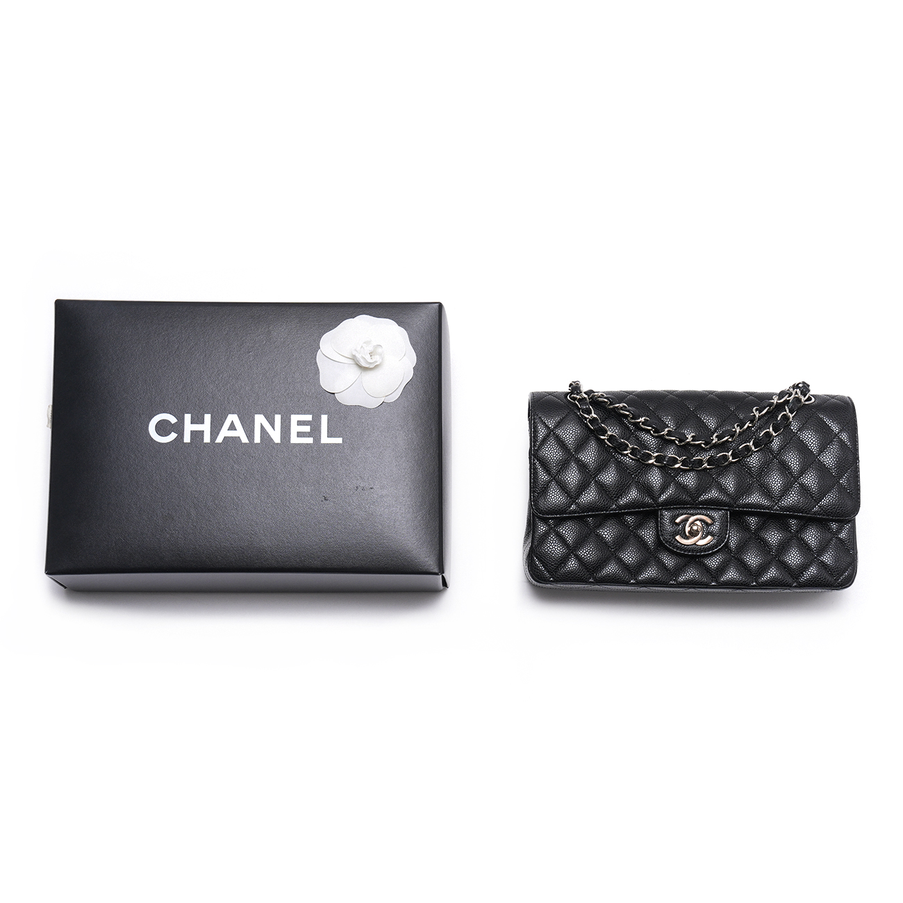 CHANEL(USED)샤넬 캐비어 클래식 미듐 플랩백