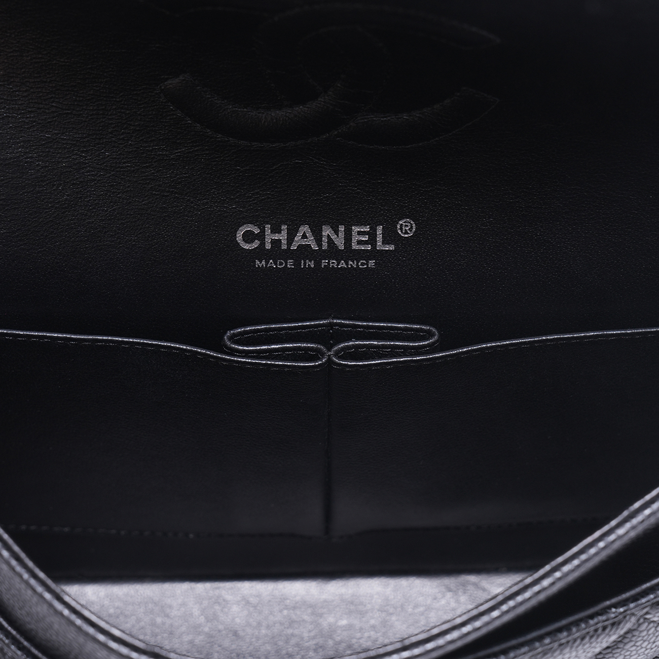 CHANEL(USED)샤넬 캐비어 클래식 미듐 플랩백