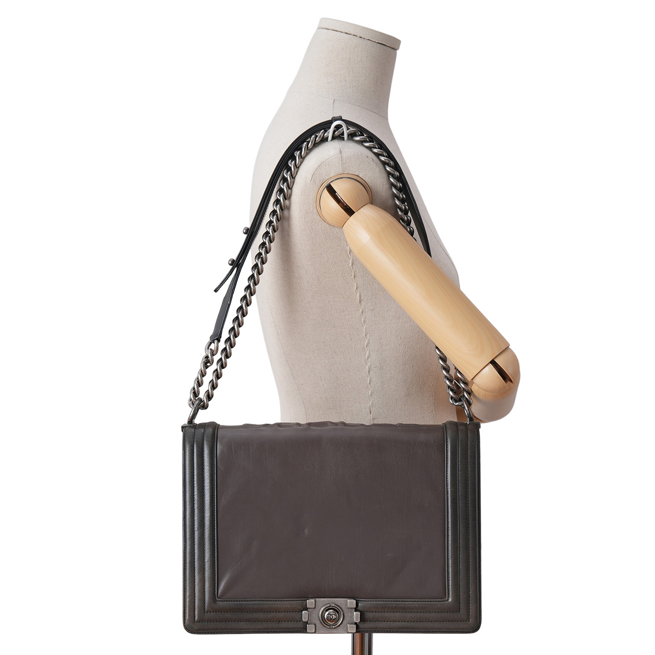 CHANEL(USED)샤넬 시즌 보이샤넬 맥시 플랩백