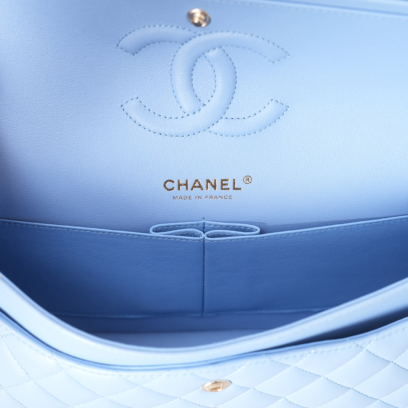 CHANEL(USED)샤넬 램스킨 클래식 미듐 플랩백