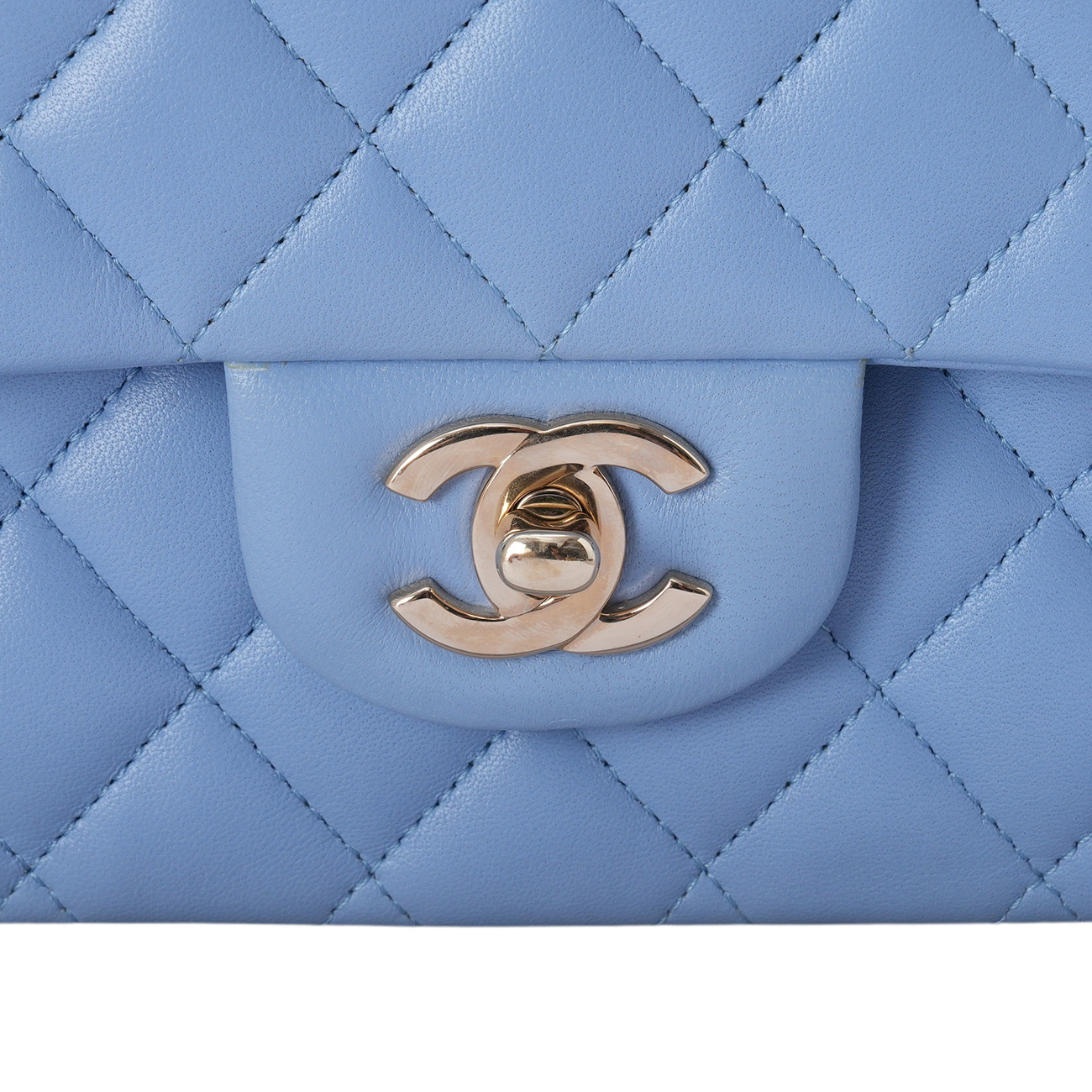 CHANEL(USED)샤넬 램스킨 클래식 미듐 플랩백