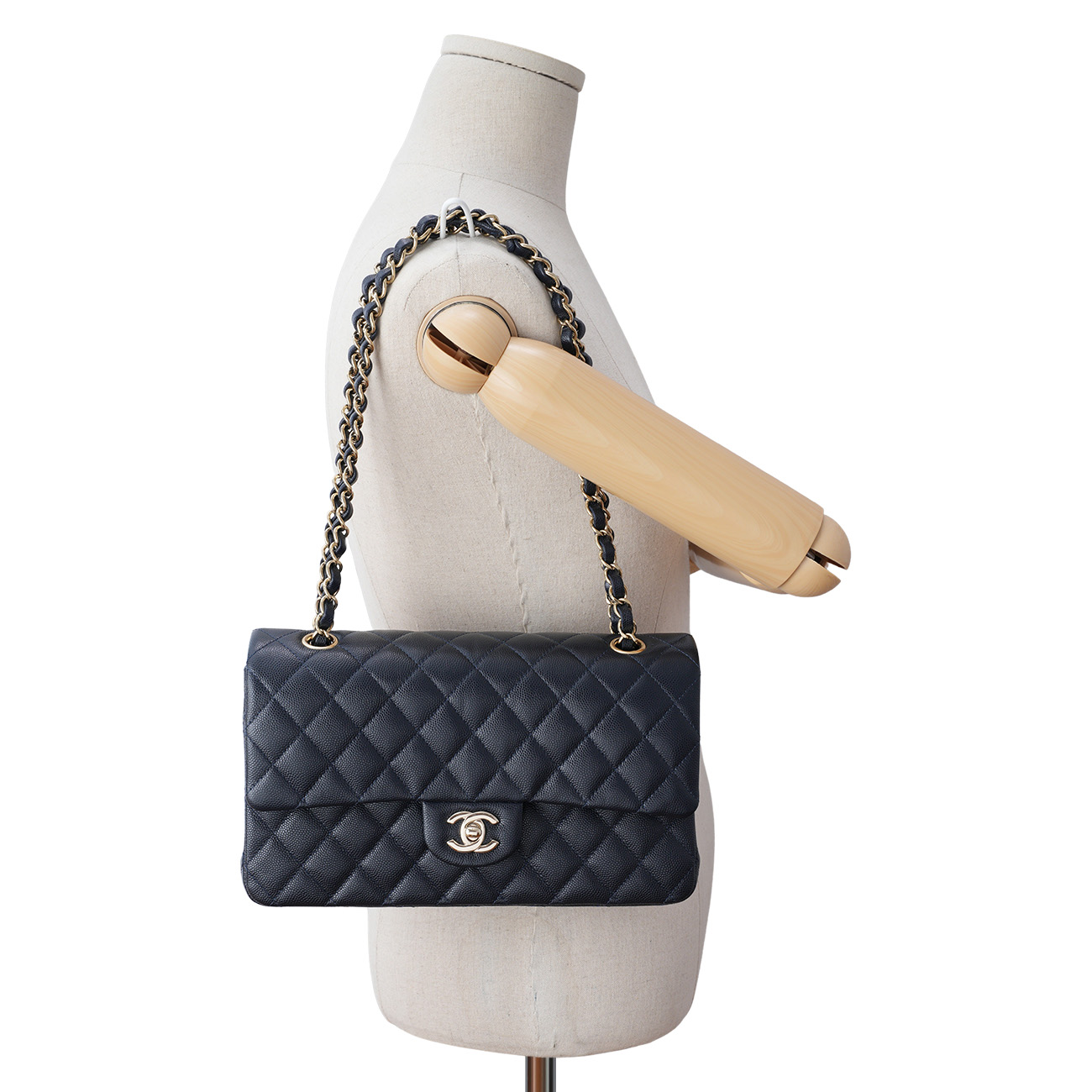 CHANEL(USED)샤넬 캐비어 클래식 미듐 플랩백