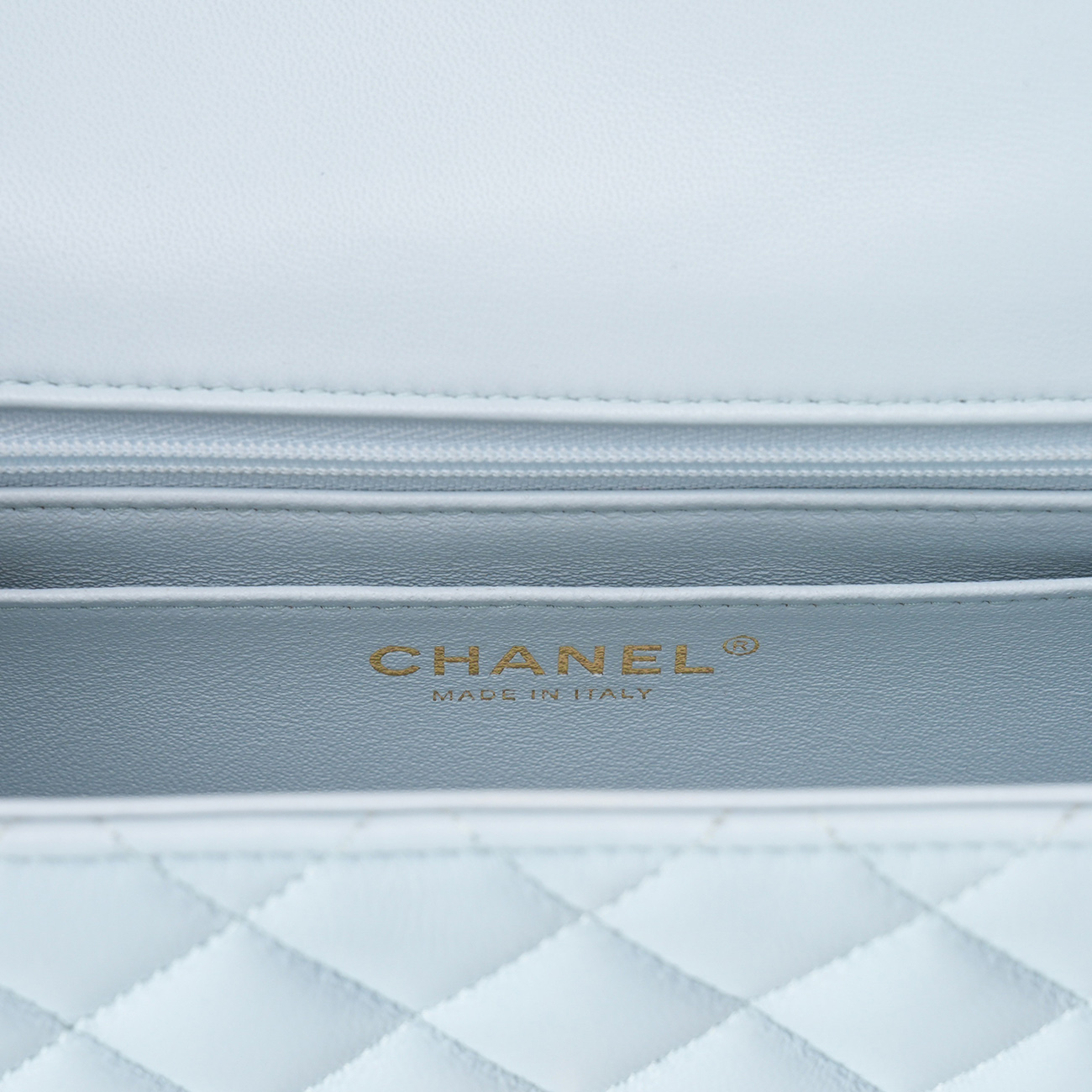 CHANEL(USED)샤넬 램스킨 클래식 뉴미니 탑핸들