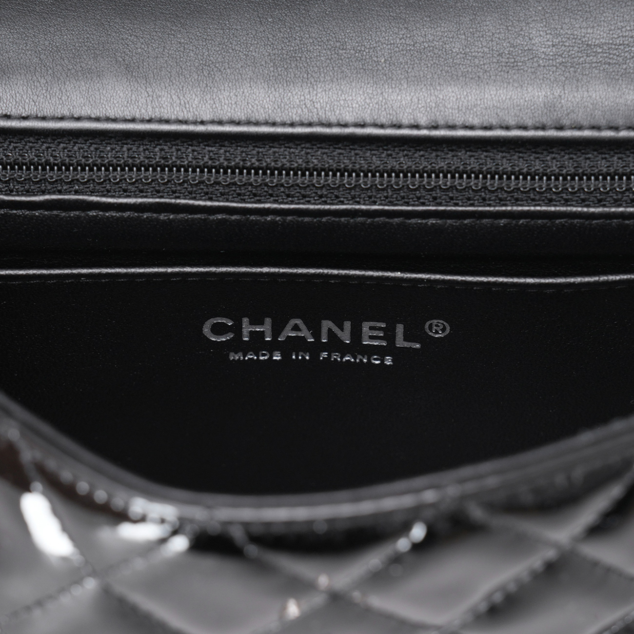 CHANEL(USED)샤넬 페인던트 클래식 뉴미니 크로스백