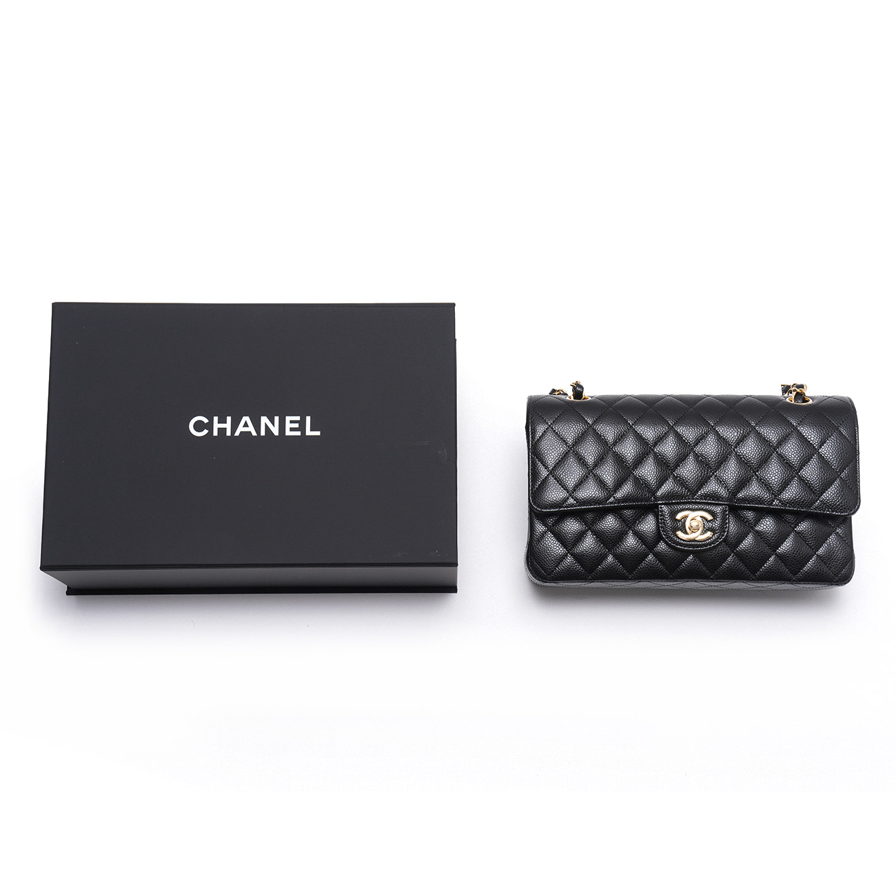 CHANEL(NEW)샤넬 캐비어 클래식 미듐 플랩백 (새상품) NEW PRODUCT