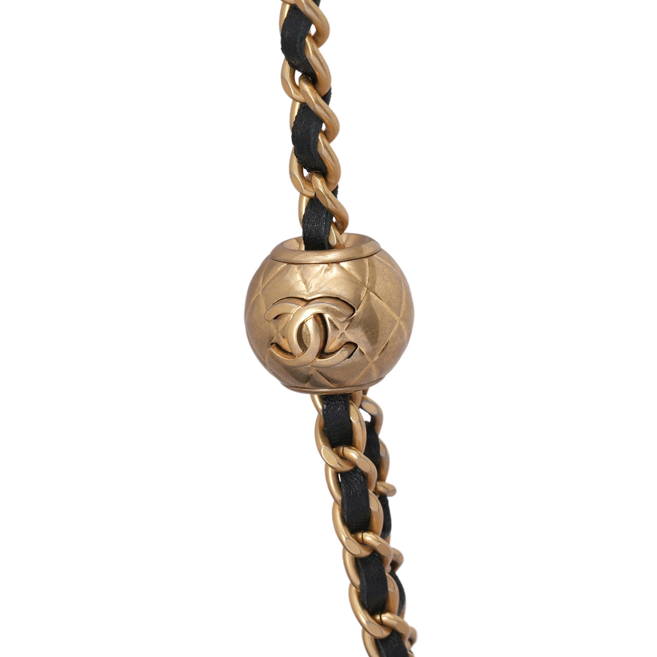 CHANEL(USED)샤넬 램스킨 골든볼 WOC