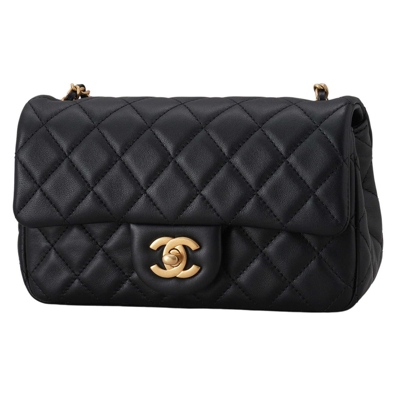 CHANEL(USED)샤넬 램스킨 뉴미니 골든볼 크로스백