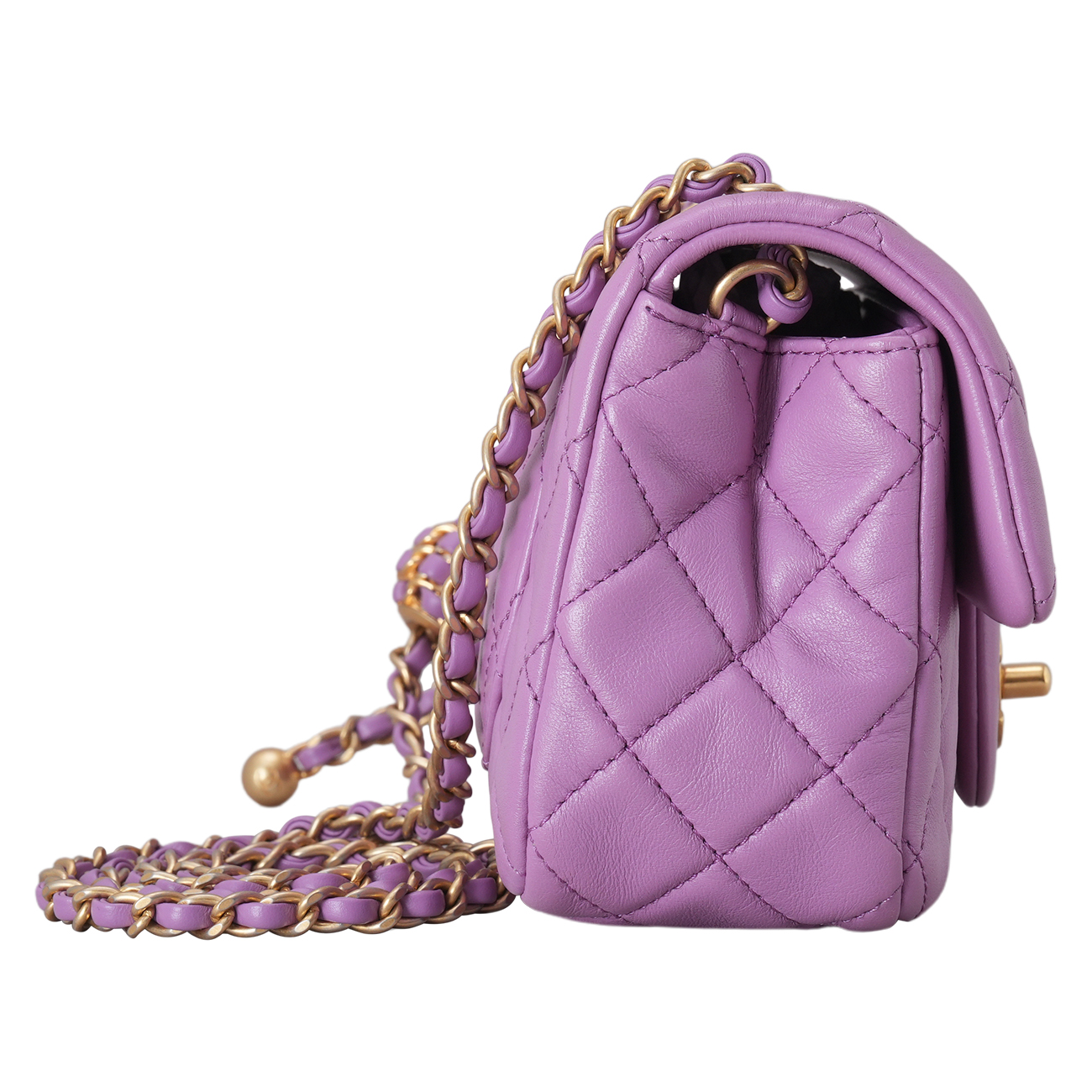 CHANEL(USED)샤넬 램스킨 뉴미니 골든볼 크로스백