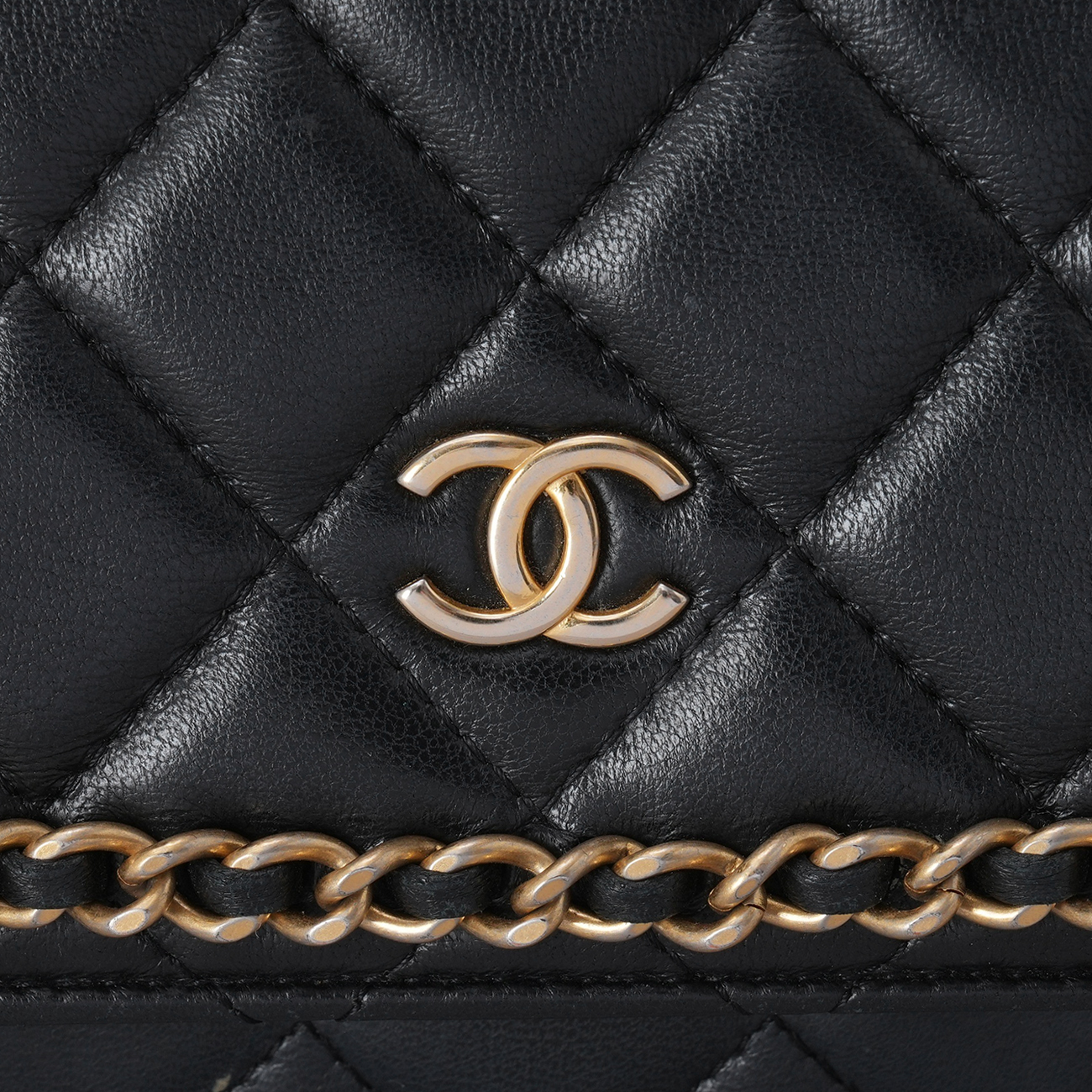 CHANEL(USED)샤넬 시즌 램스킨 체인 WOC