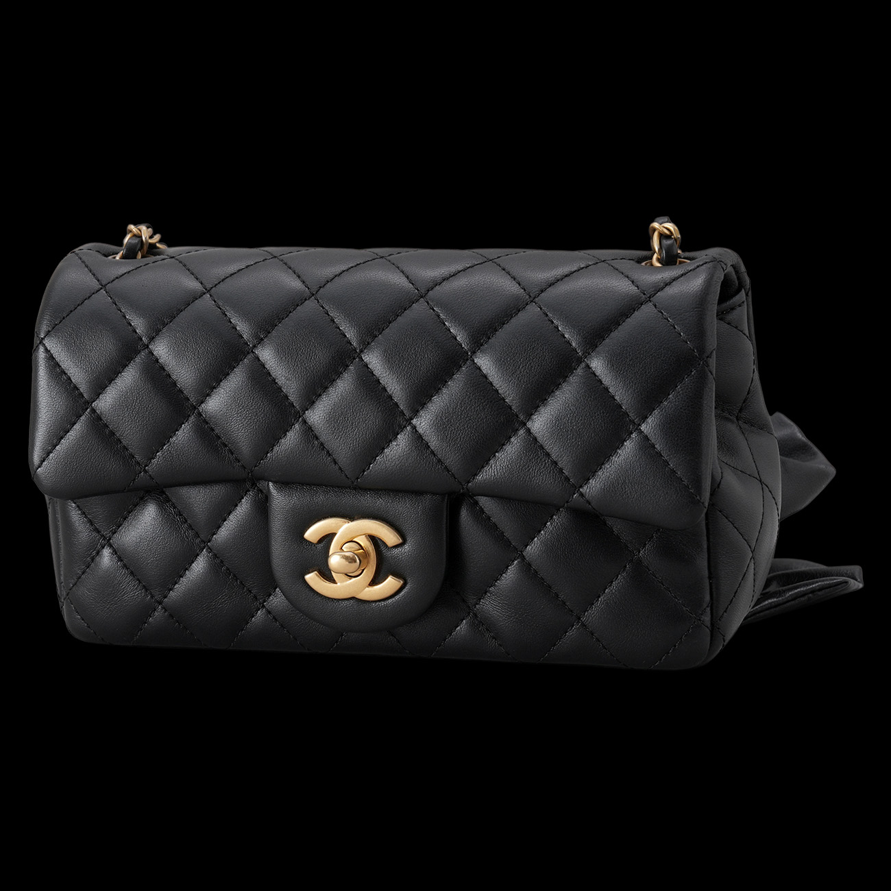 CHANEL(USED)샤넬 시즌 램스킨 프릴장식 뉴미니 크로스백