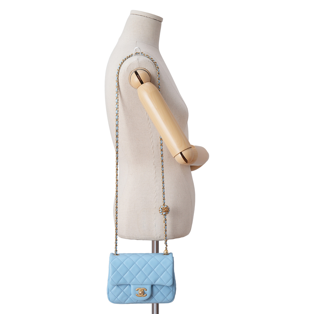 CHANEL(USED)샤넬 AS1786 램스킨 클래식 쁘띠삭 골든볼