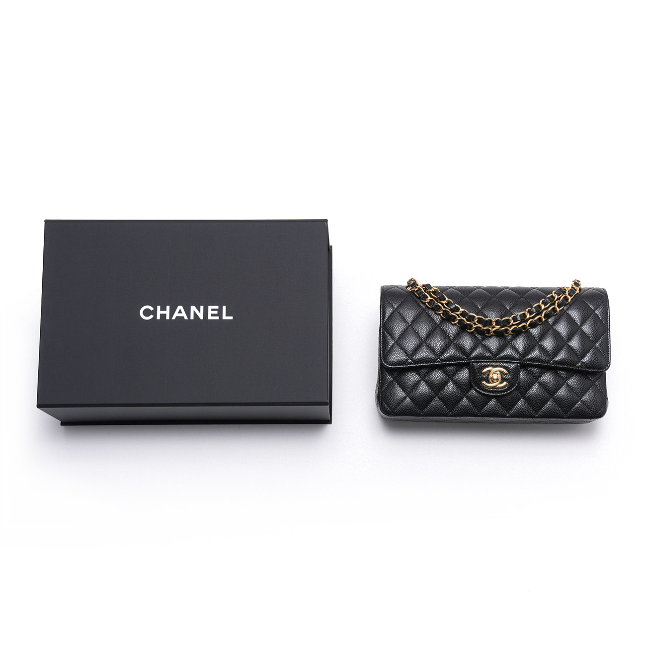 CHANEL(USED)샤넬 A01112 캐비어 클래식 미듐 플랩백