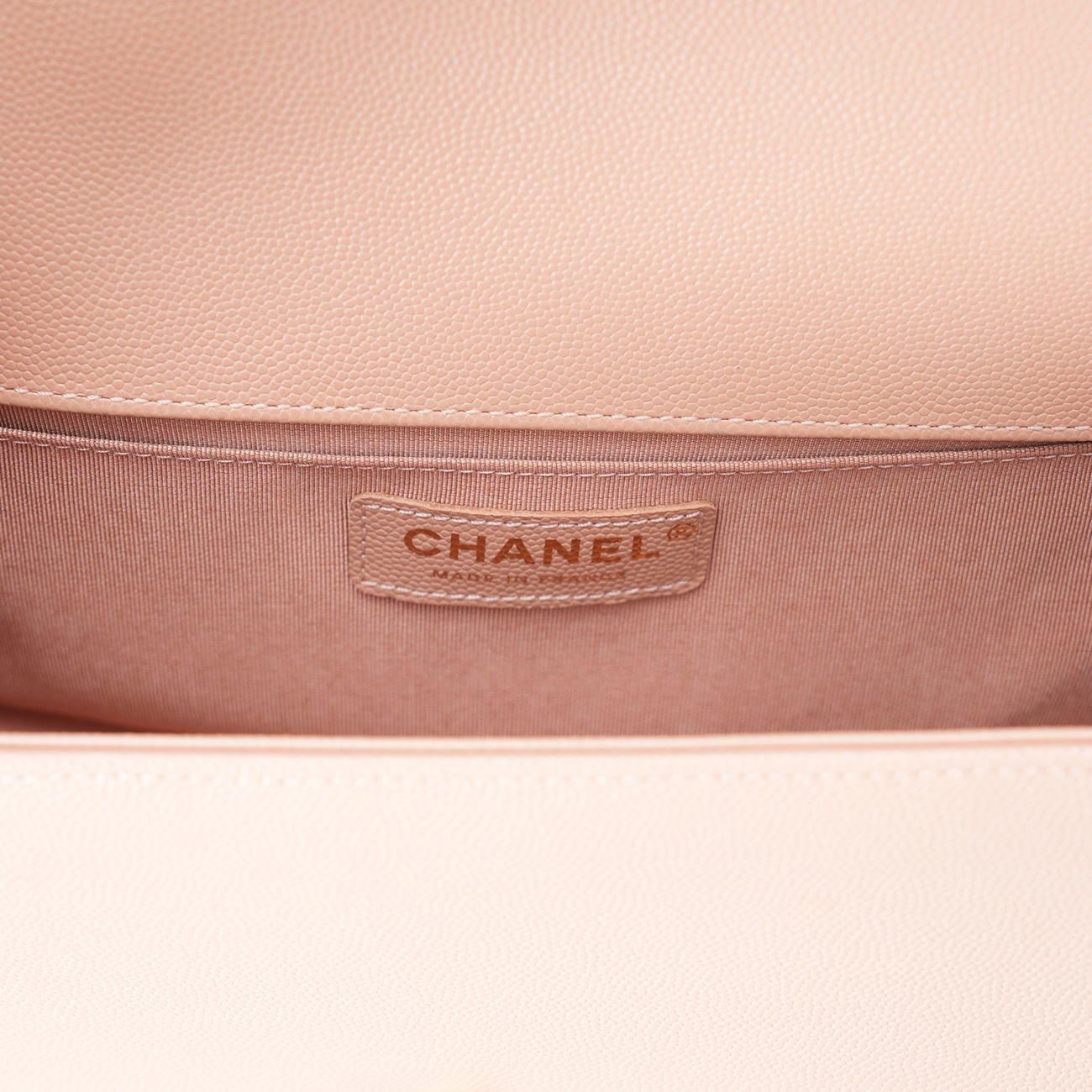 CHANEL(USED)샤넬 캐비어 보이샤넬 미듐 플랩백
