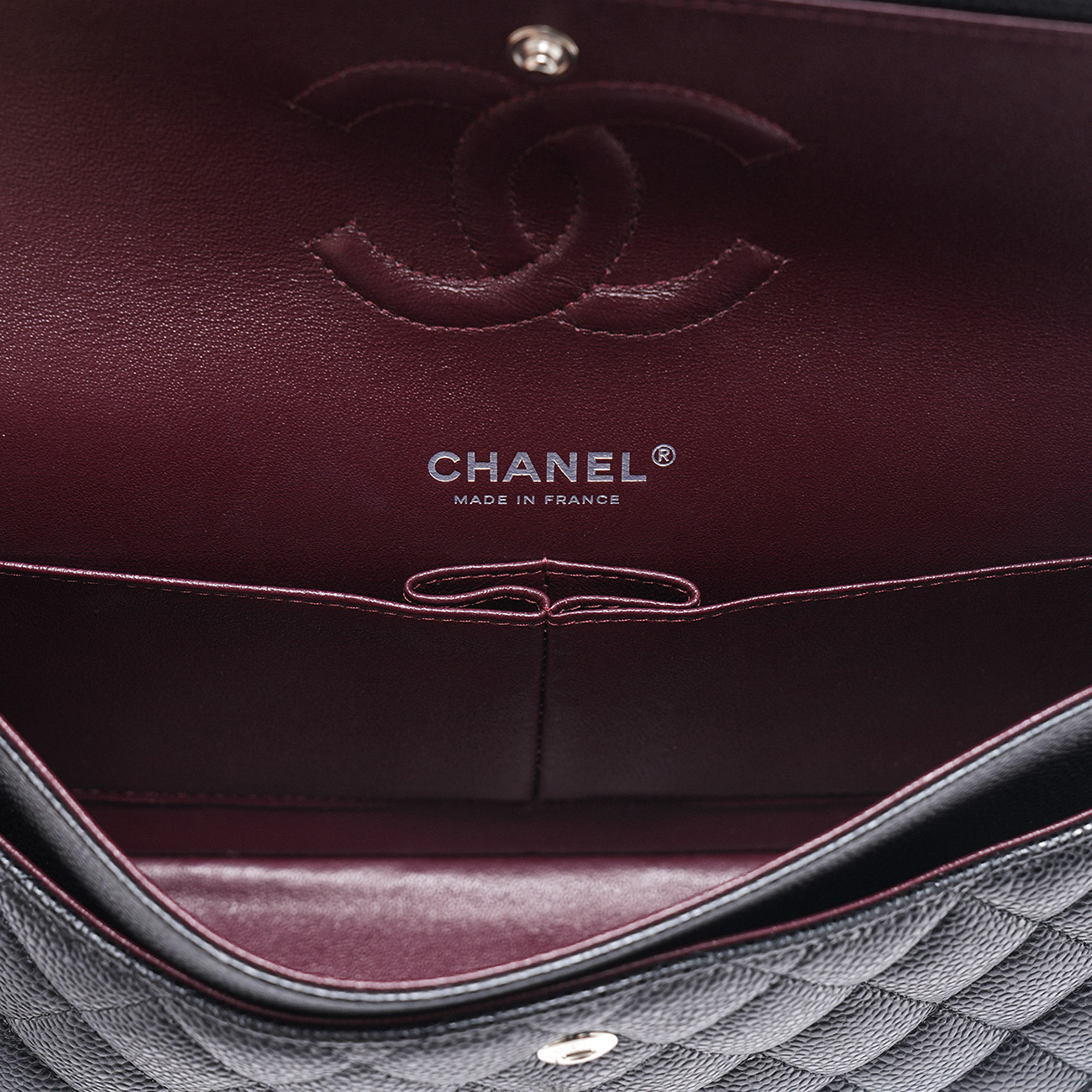 CHANEL(USED)샤넬 캐비어 클래식 미듐 플랩백