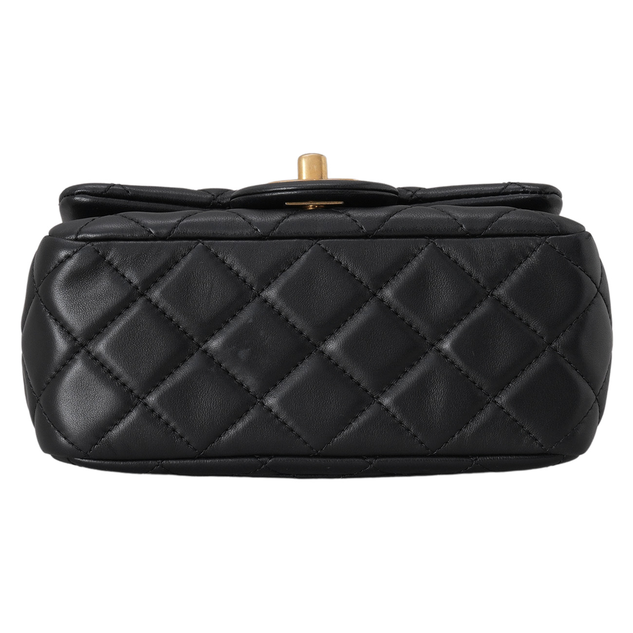 CHANEL(USED)샤넬 램스킨 클래식 쁘띠삭 골든볼