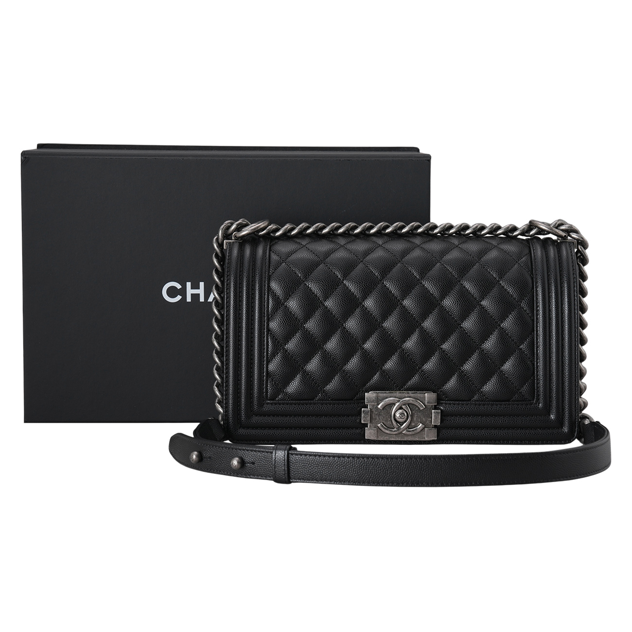 CHANEL(USED)샤넬 캐비어 보이샤넬 미듐 플랩백