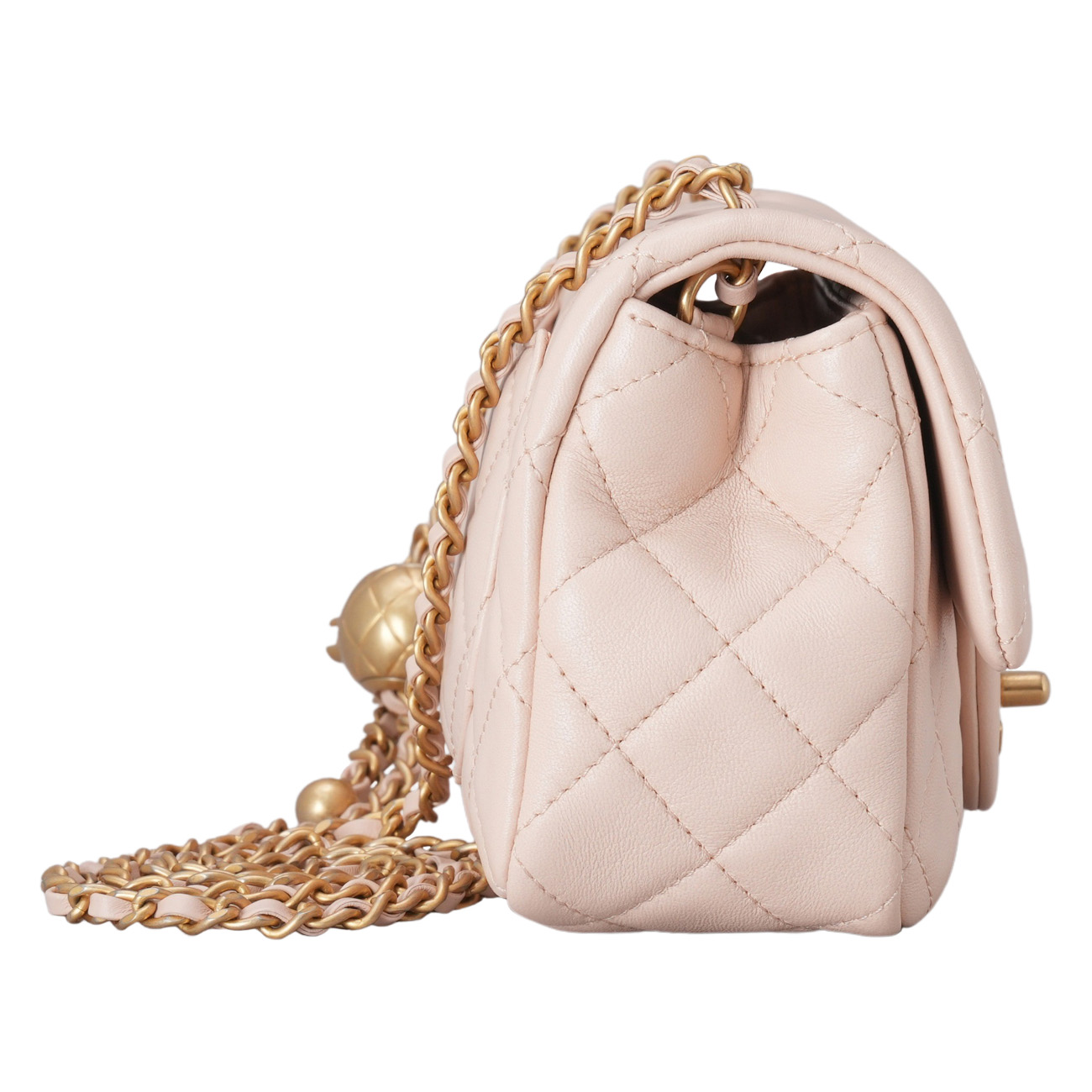 CHANEL(USED)샤넬 램스킨 뉴미니 골든볼 크로스백