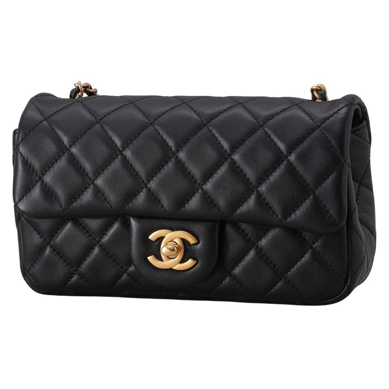 CHANEL(USED)샤넬 램스킨 클래식 뉴미니 골든볼 크로스백