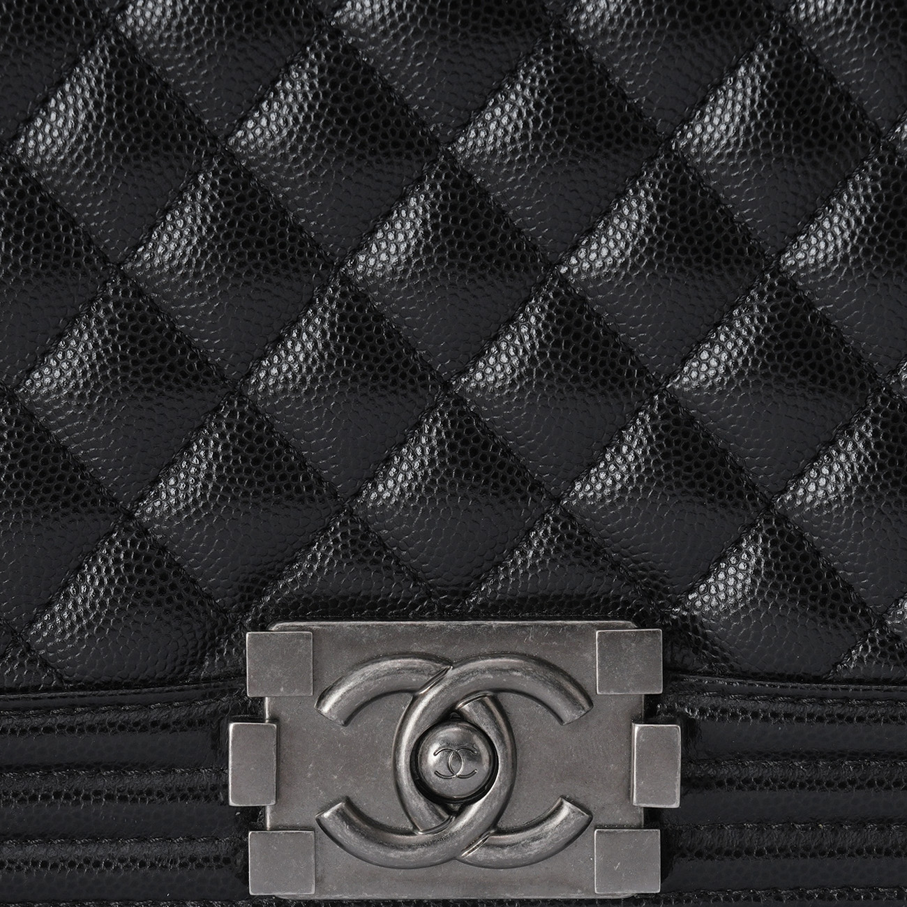 CHANEL(USED)샤넬 캐비어 보이샤넬 라지 플랩백