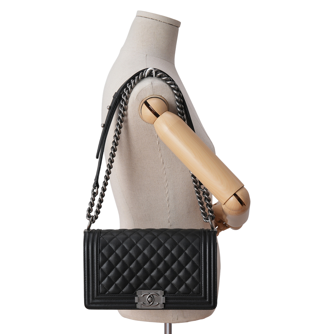 CHANEL(USED)샤넬 캐비어 보이샤넬 미듐 플랩백