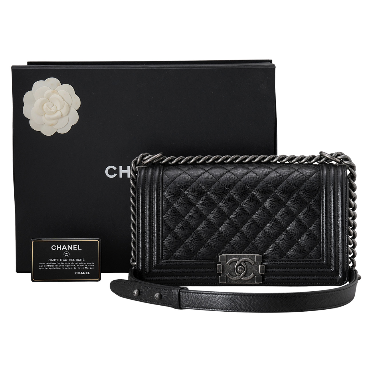 CHANEL(USED)샤넬 캐비어 보이백 미듐