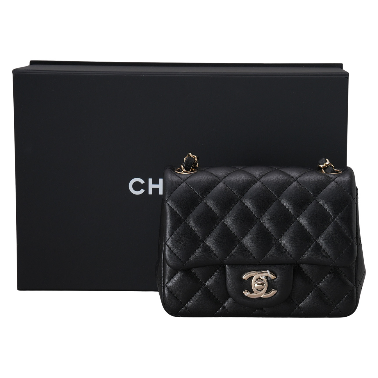 CHANEL(USED)샤넬 A35200 램스킨 클래식 쁘띠삭