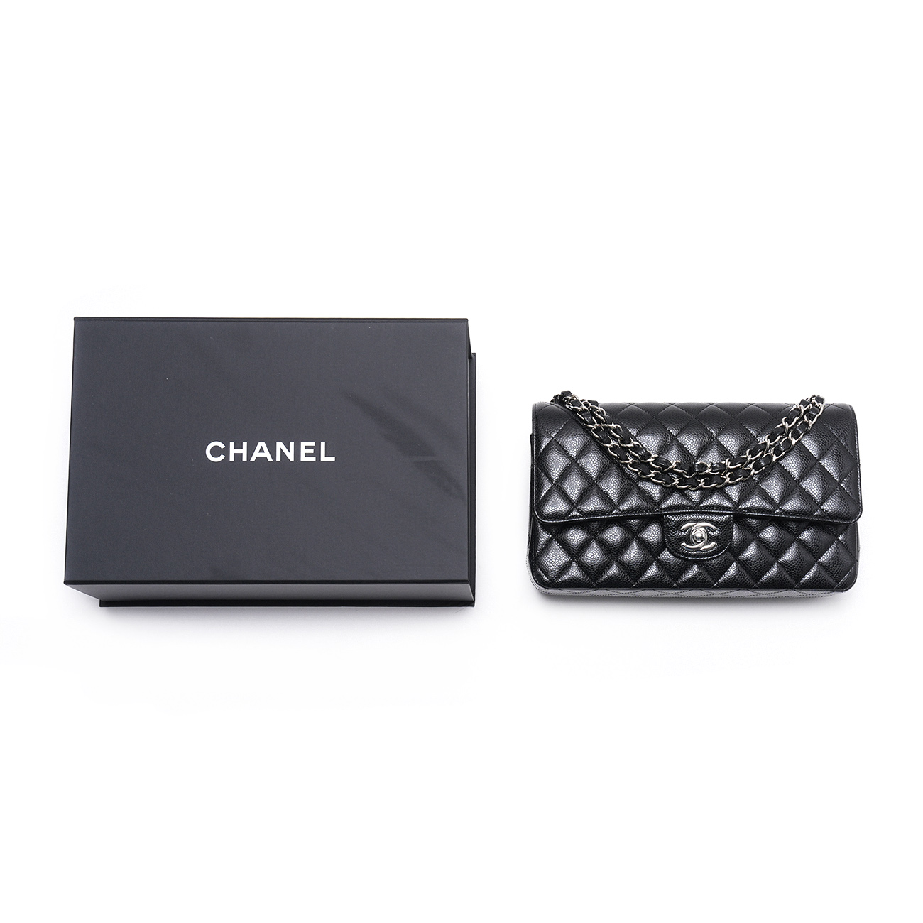 CHANEL(USED)샤넬 캐비어 클래식 미듐 플랩백