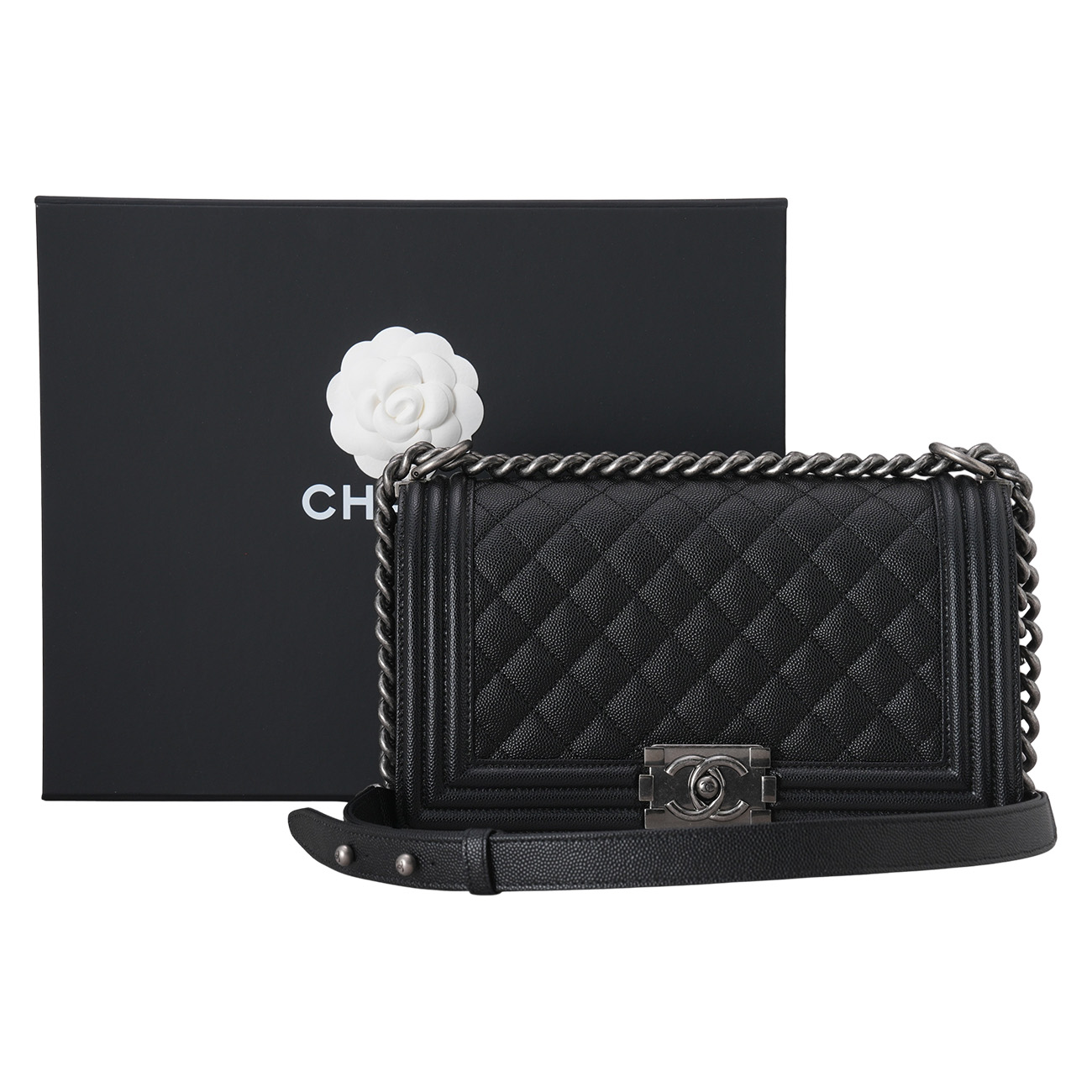 CHANEL(USED)샤넬 캐비어 보이샤넬 미듐 플랩백