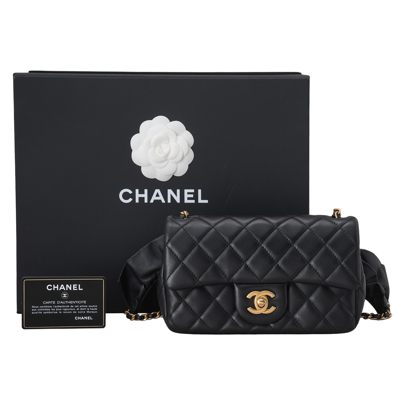 CHANEL(USED)샤넬 시즌 클래식 뉴미니 리본 체인 스트랩백