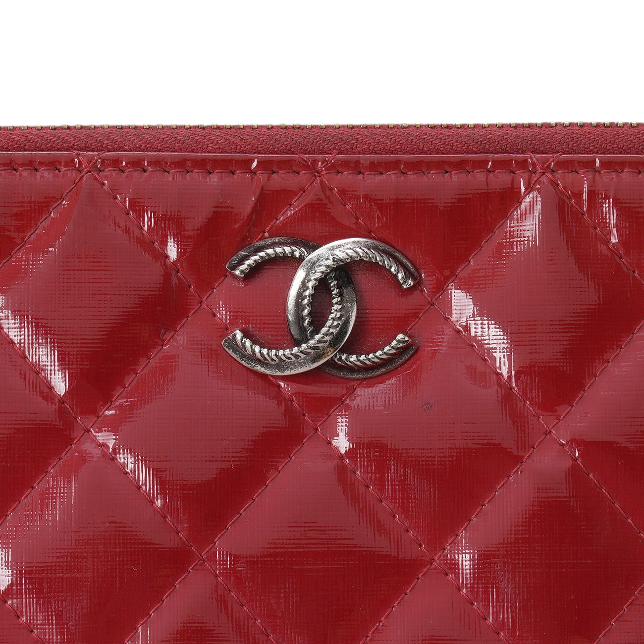 CHANEL(USED)샤넬 시즌 페이던트 클러치 뉴미듐
