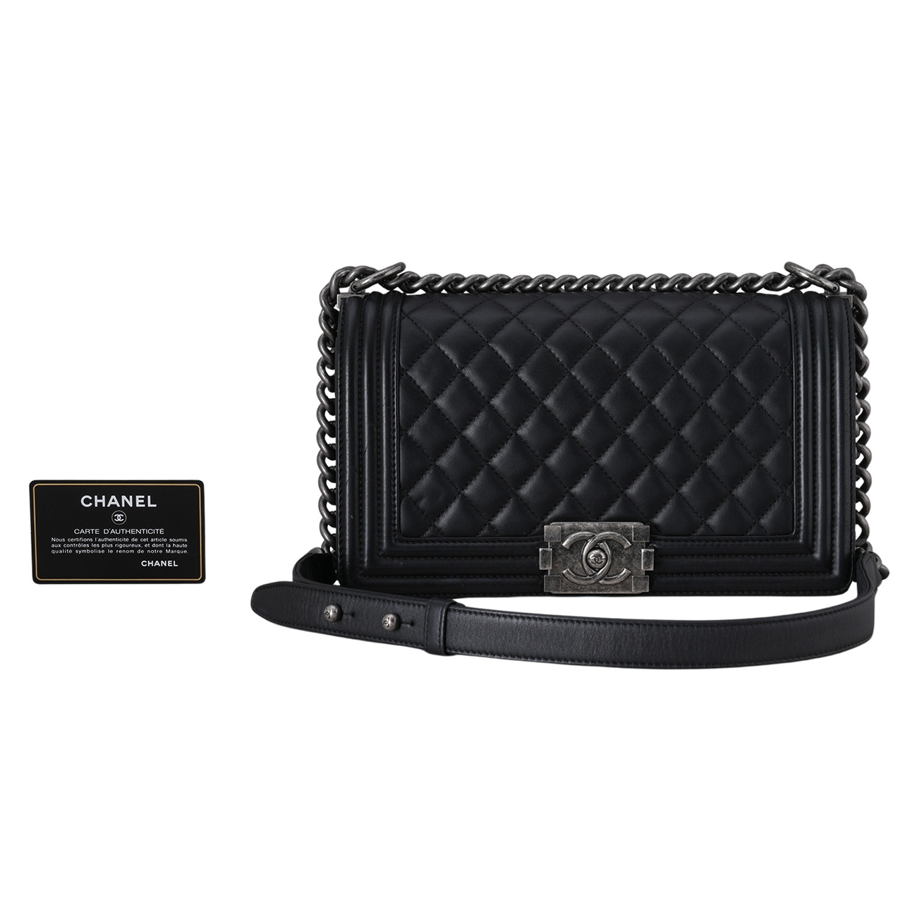 CHANEL(USED)샤넬 램스킨 보이백 미듐