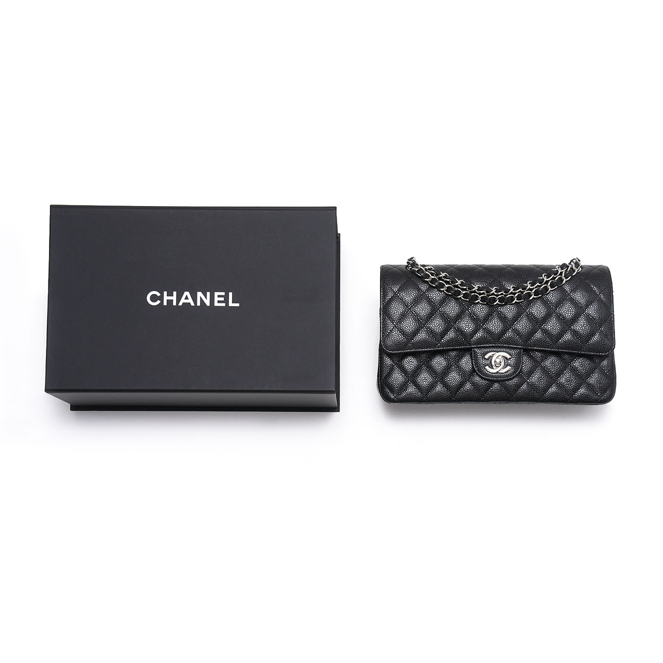 CHANEL(USED)샤넬 캐비어 클래식 미듐 플랩백