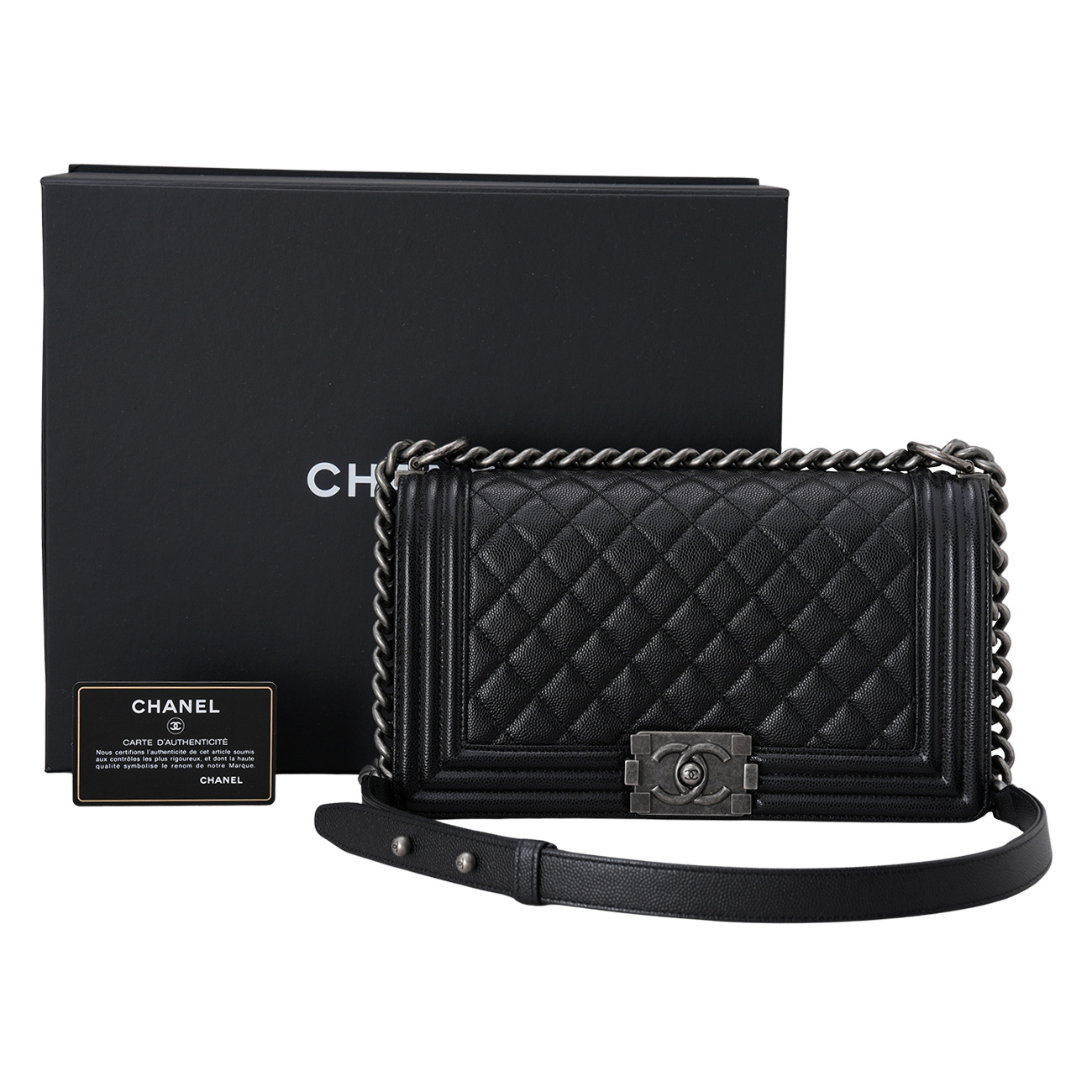 CHANEL(USED)샤넬 A67086 캐비어 보이샤넬 미듐 플랩백