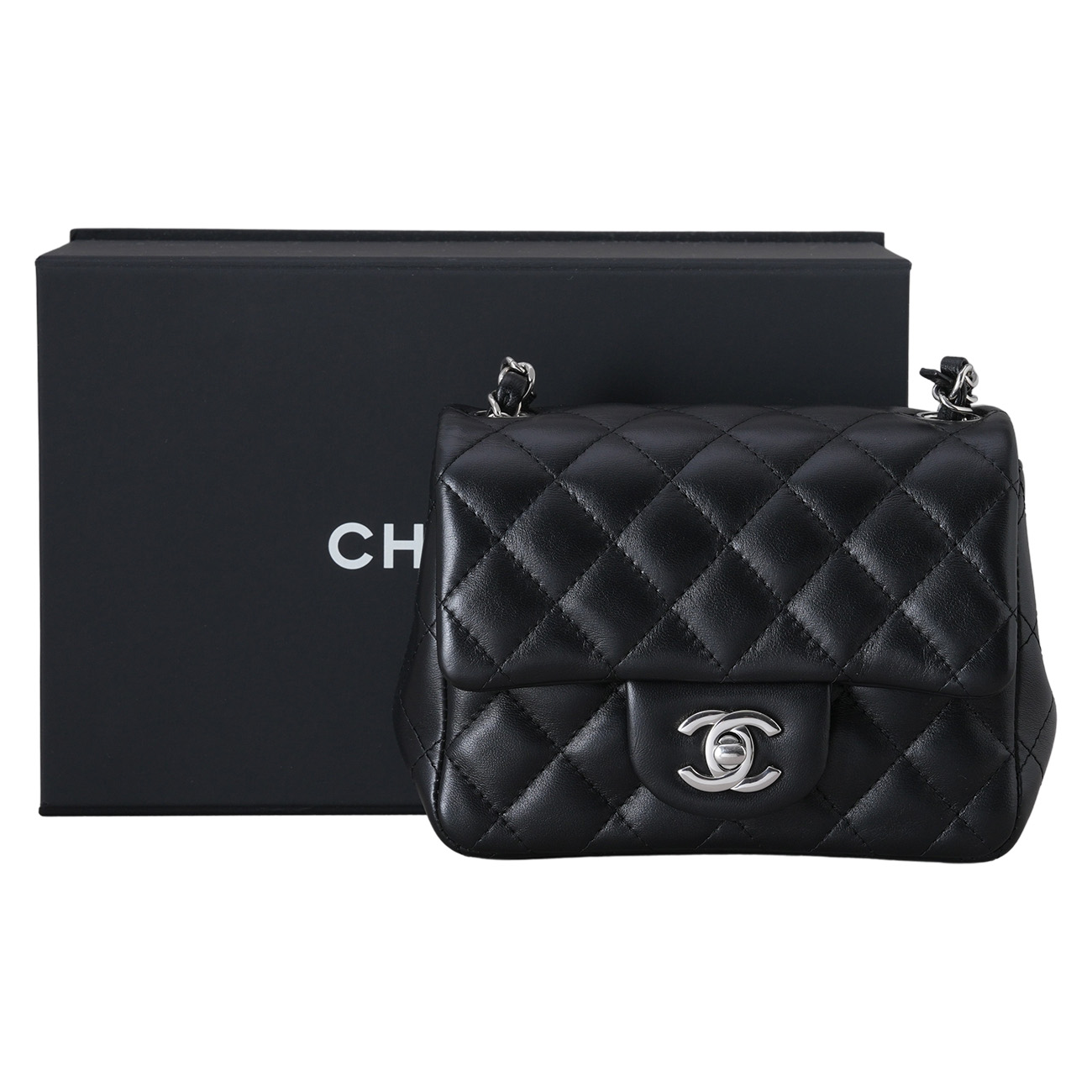 CHANEL(USED)샤넬 A35200 램스킨 클래식 쁘띠삭