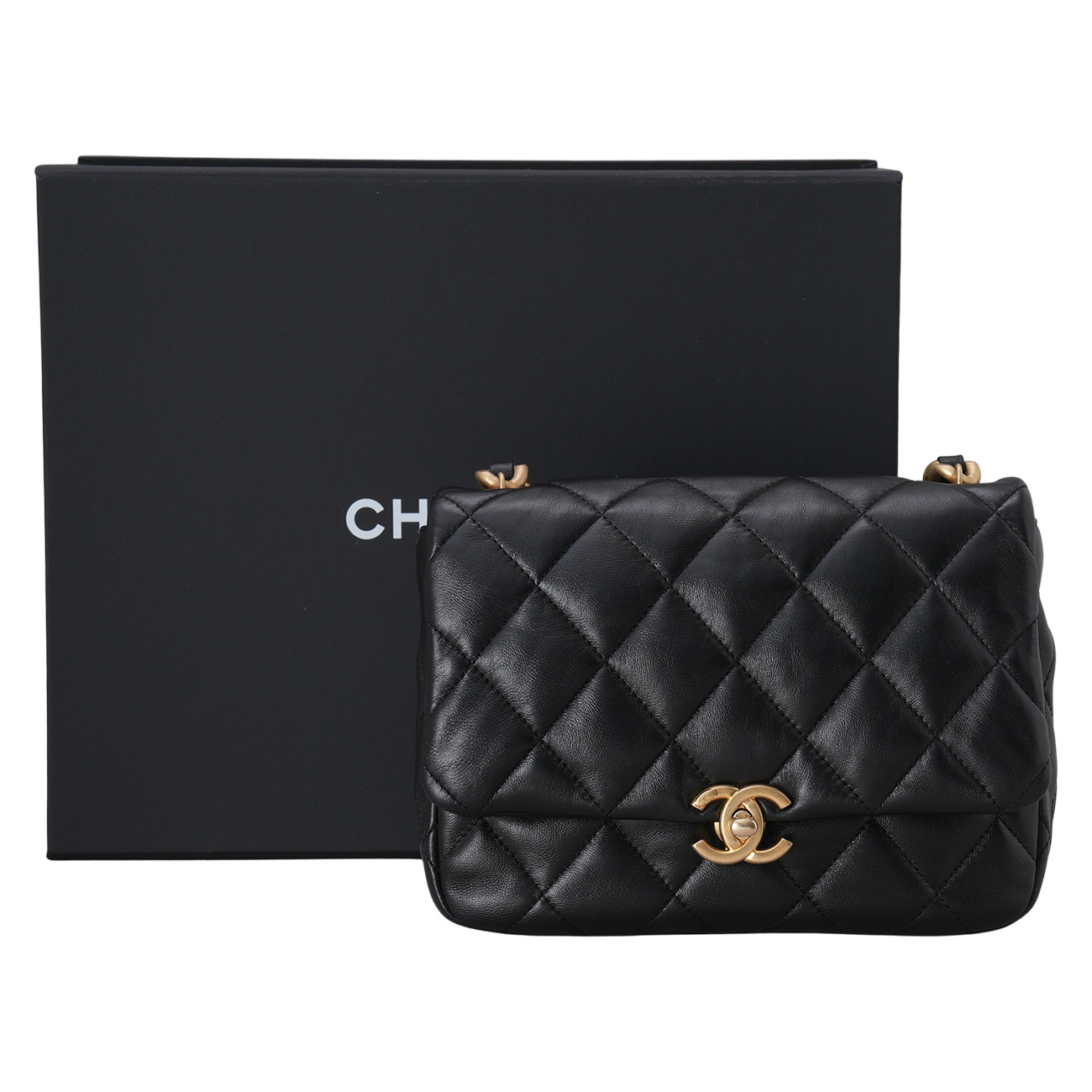 CHANEL(USED)샤넬 AS3206 시즌 램스킨 스몰 체인백