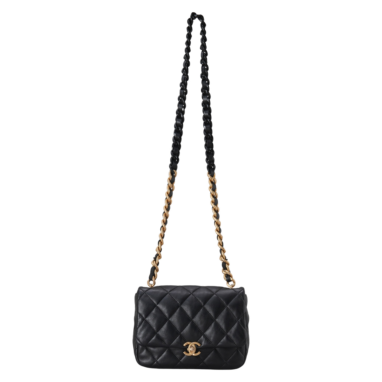 CHANEL(USED)샤넬 AS3206 시즌 램스킨 스몰 체인백