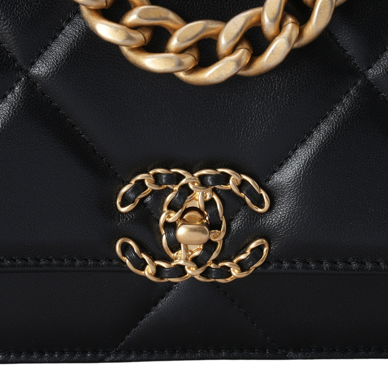 CHANEL(USED)샤넬 19 WOC