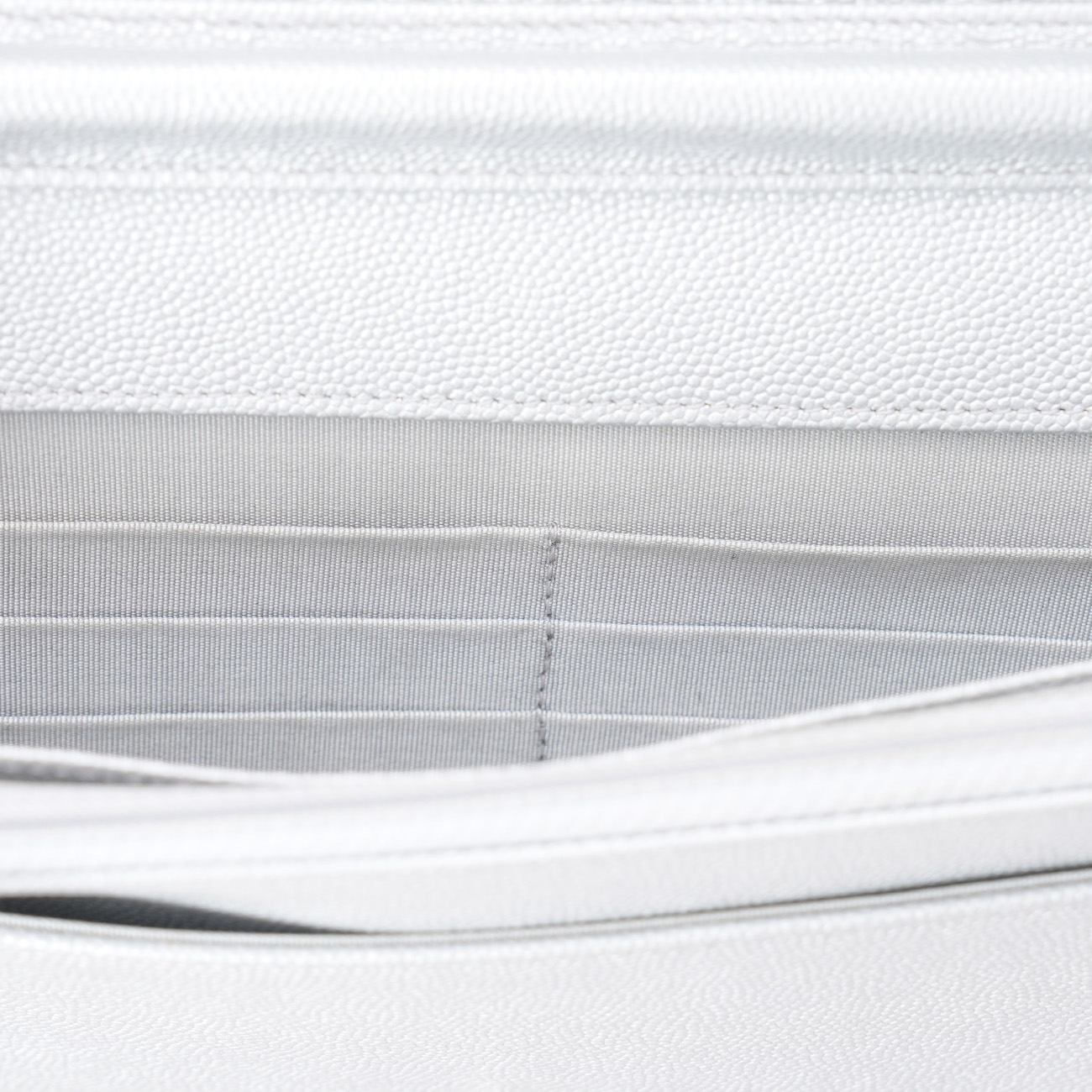 CHANEL(USED)샤넬 캐비어 마드모아젤 WOC