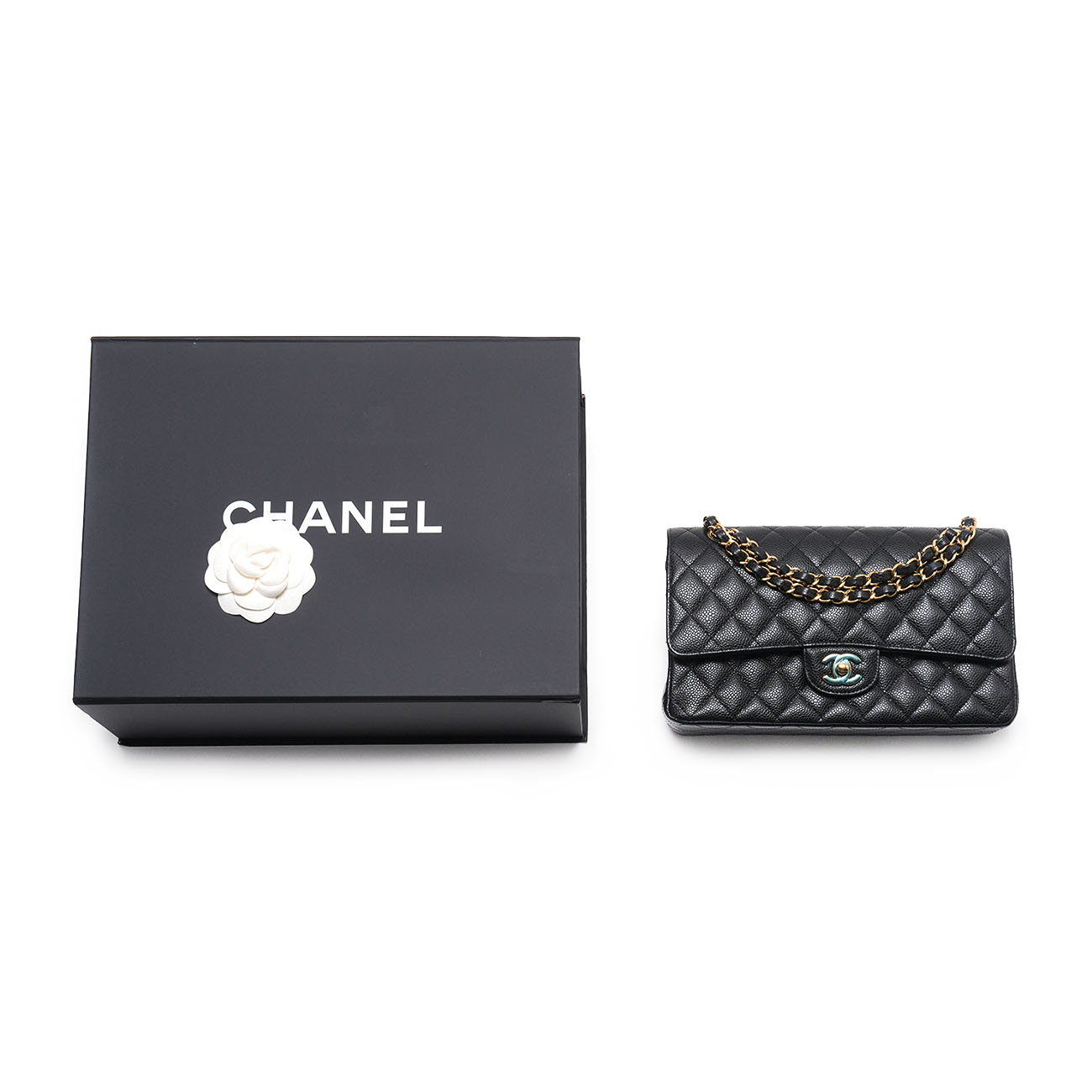 CHANEL(USED)샤넬 캐비어 클래식 미듐 플랩백