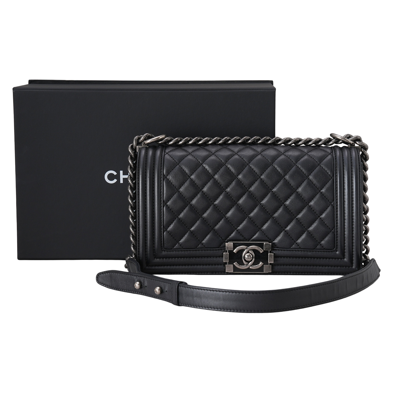CHANEL(USED)샤넬 보이샤넬 미듐 플랩백
