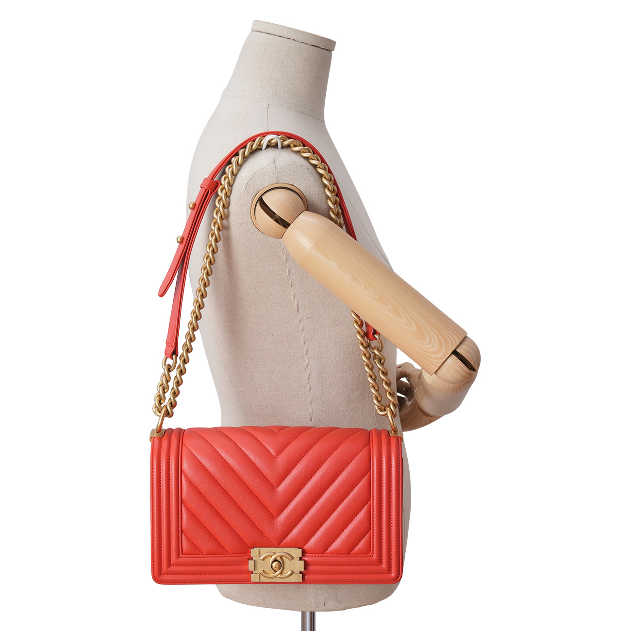 CHANEL(USED)샤넬 보이샤넬 쉐브론 미듐 플랩백