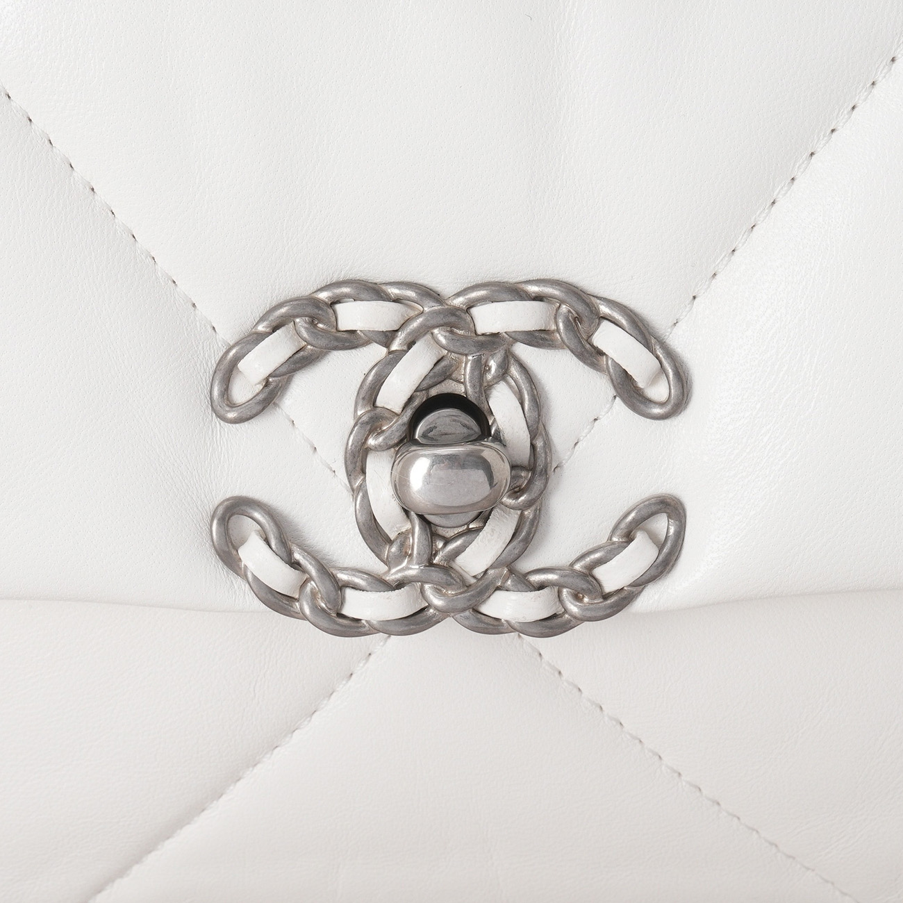 CHANEL(USED)샤넬 19백 스몰