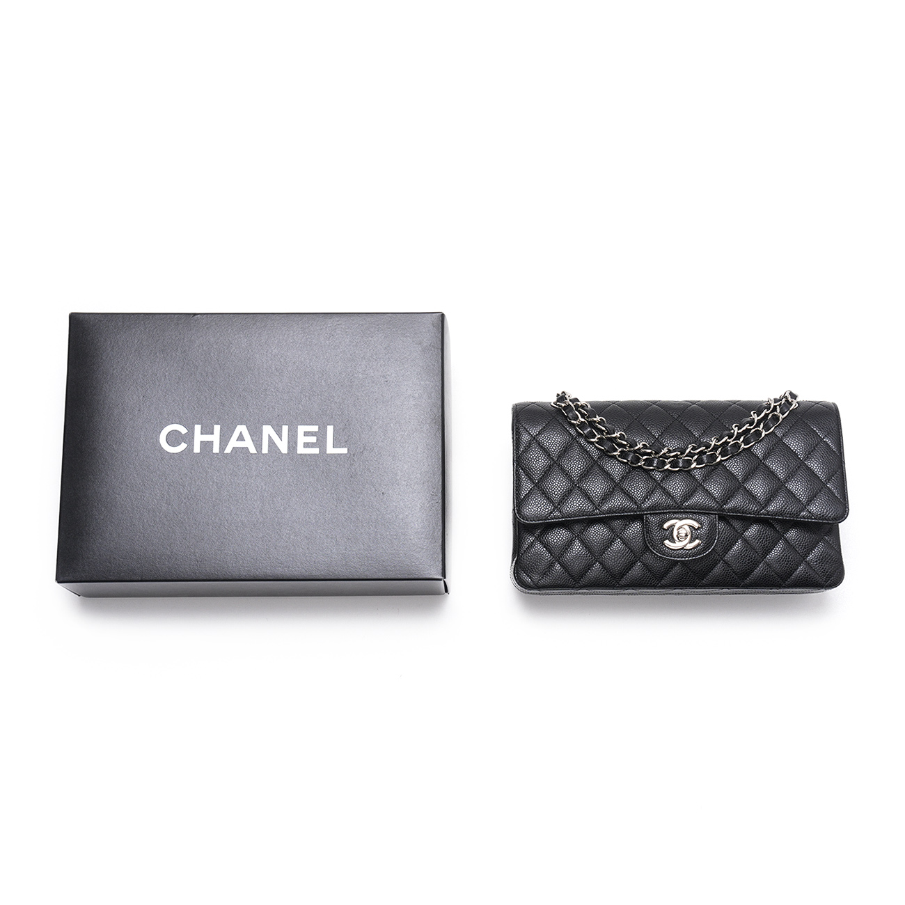 CHANEL(USED)샤넬 캐비어 클래식 미듐 플랩백
