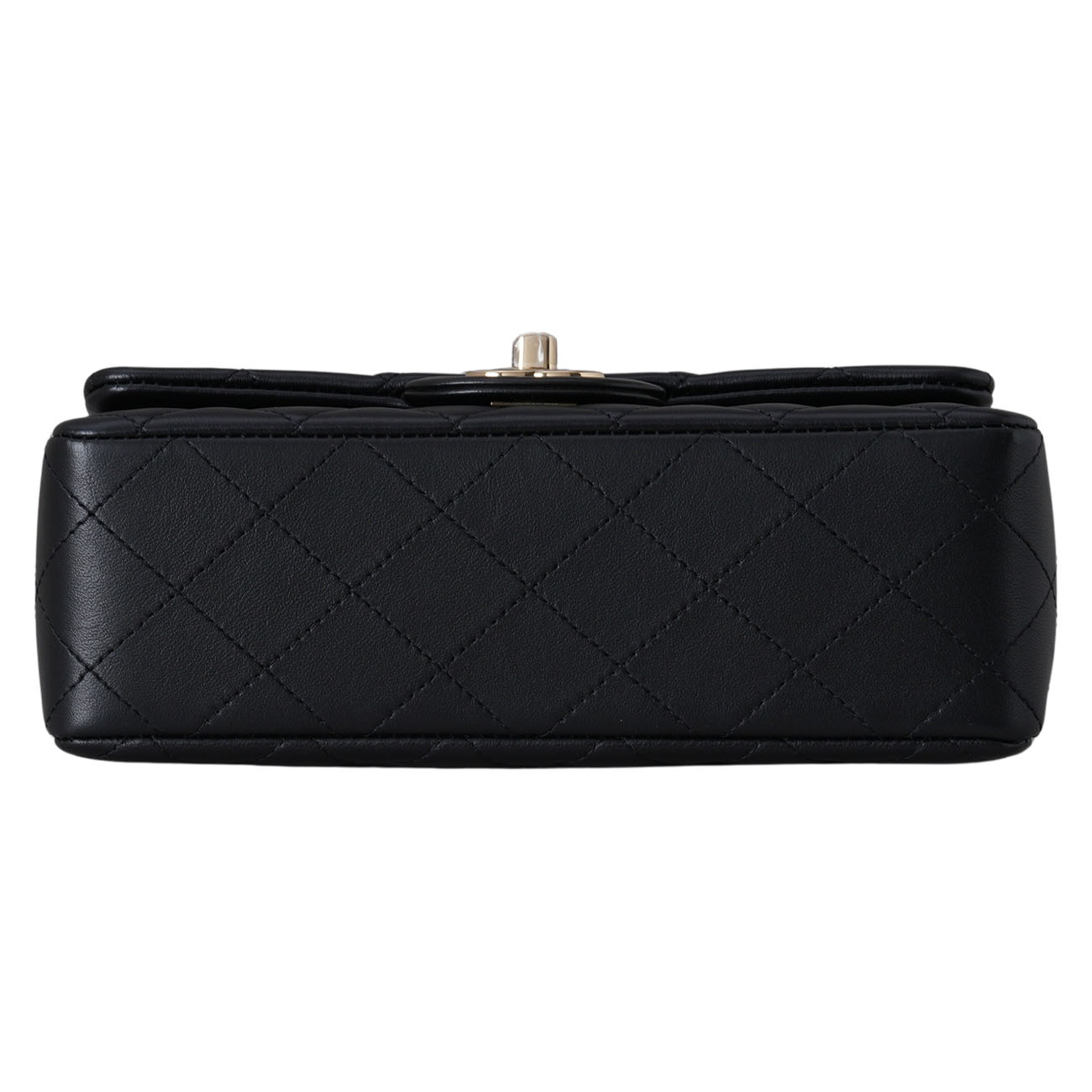 CHANEL(USED)샤넬 램스킨 클래식 뉴미니 체인 숄더백 (새상품) NEW PRODUCT