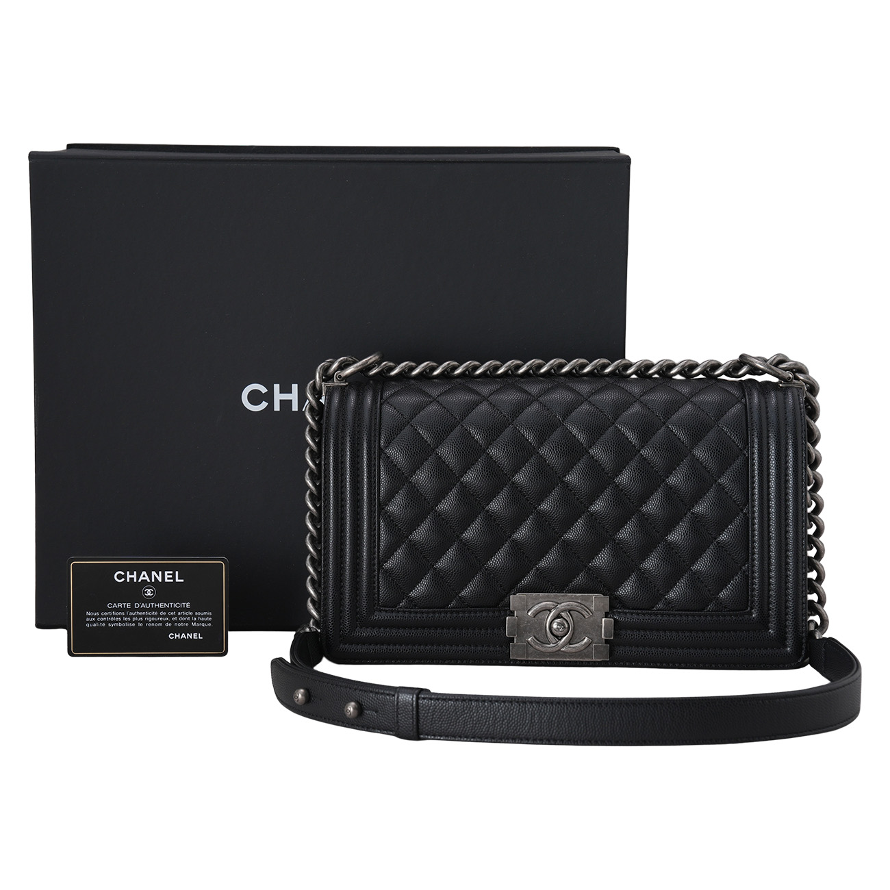 CHANEL(USED)샤넬 캐비어 보이샤넬 미듐 플랩백