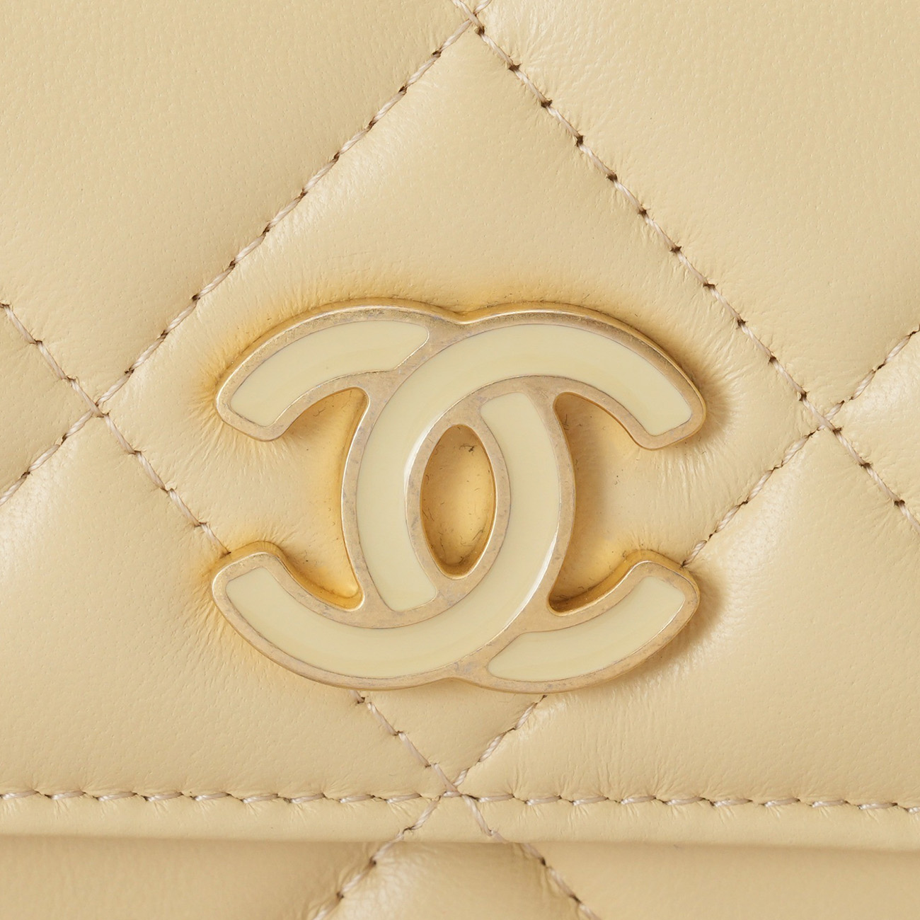 CHANEL(USED)샤넬 시즌 CC로고 체인 벨트백